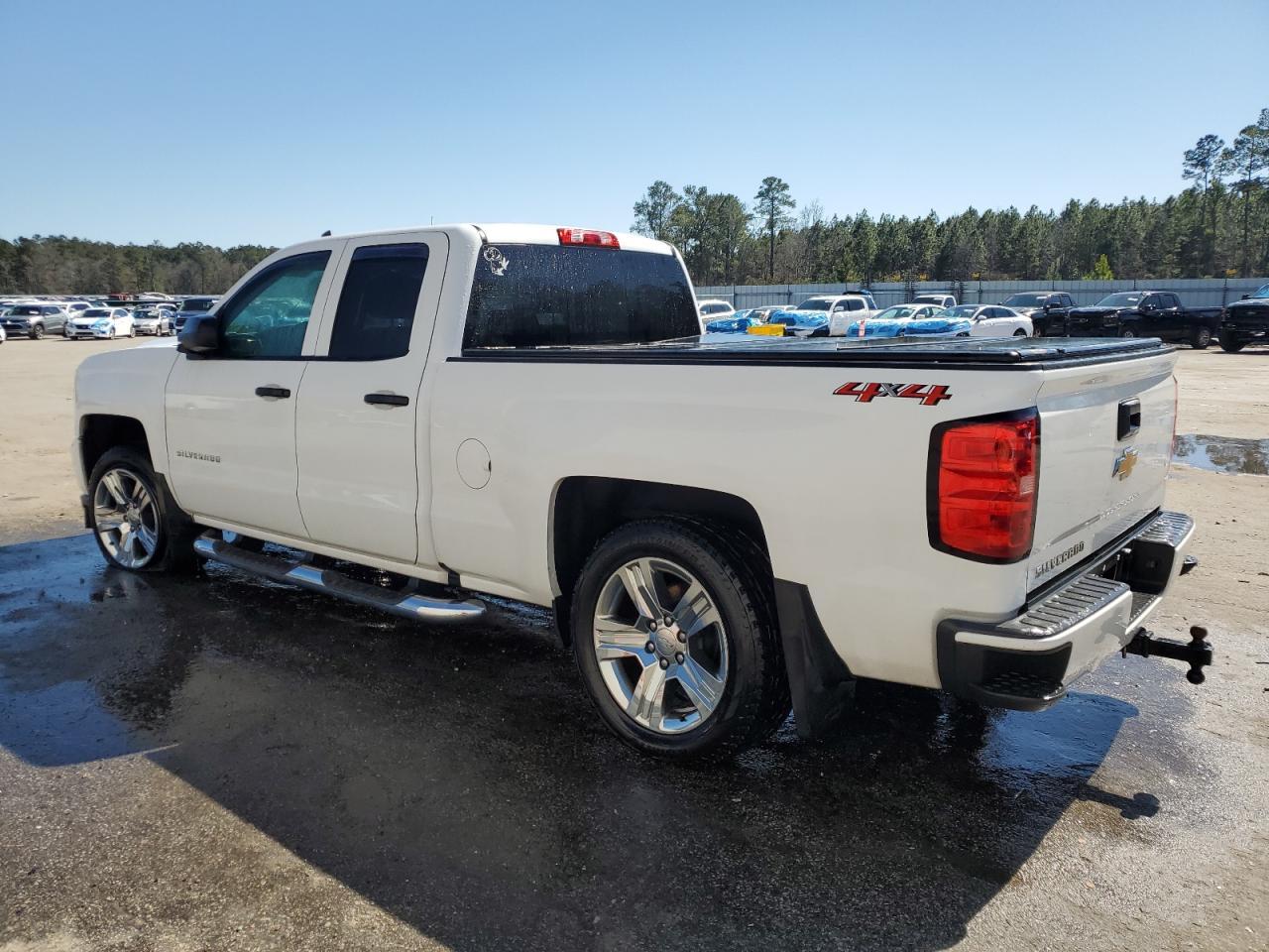 2018 CHEVROLET SILVERADO - Фото 2