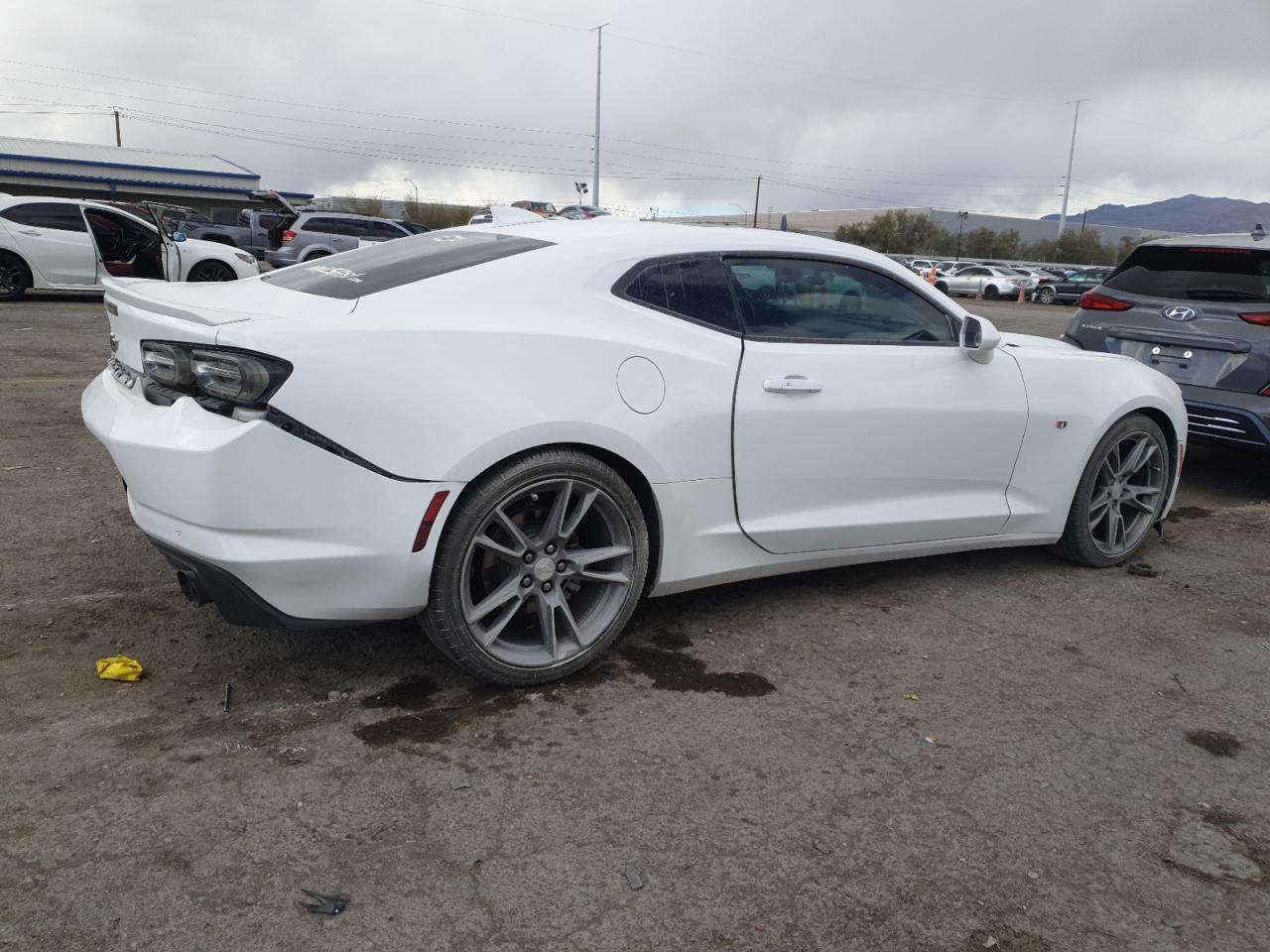 2019 CHEVROLET CAMARO LS - Фото 3