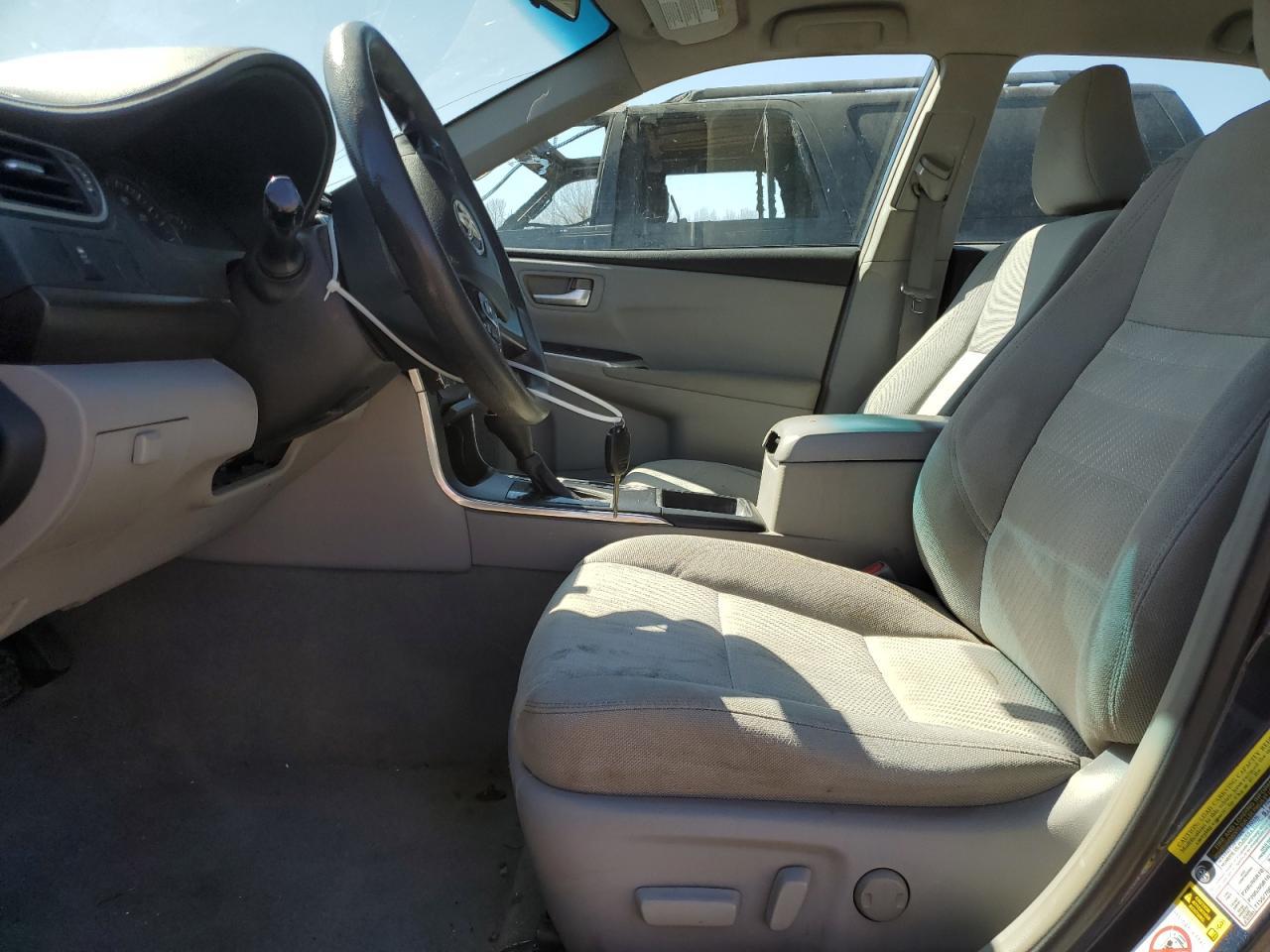2015 TOYOTA CAMRY LE - Фото 7