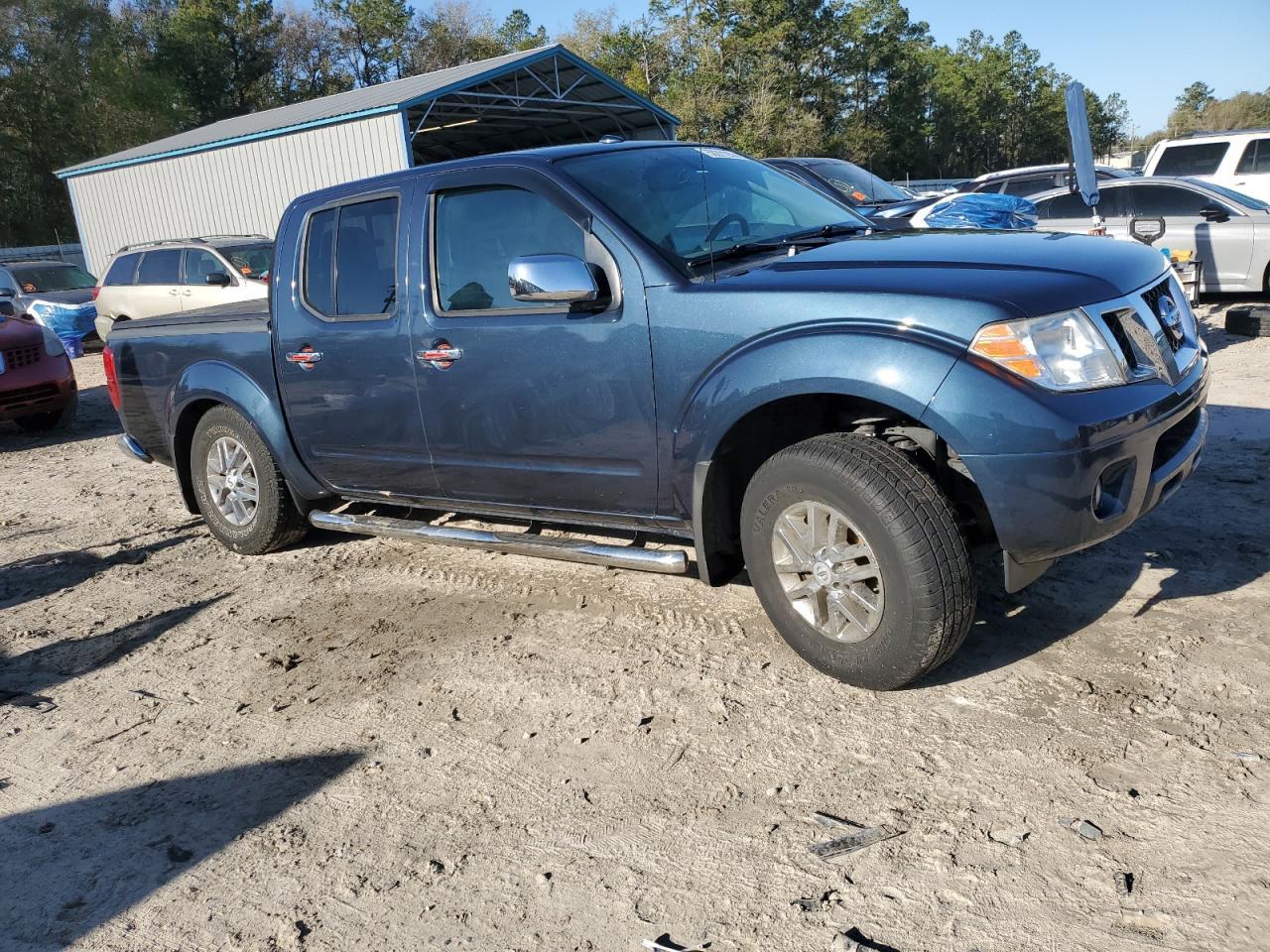 2017 NISSAN FRONTIER S