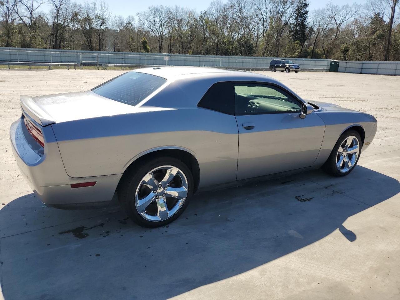 2013 DODGE CHALLENGER - Image 3