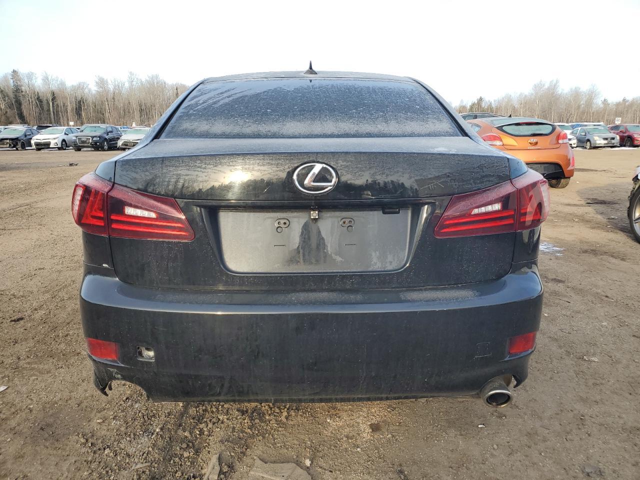 2011 LEXUS IS 250 - Фото 6