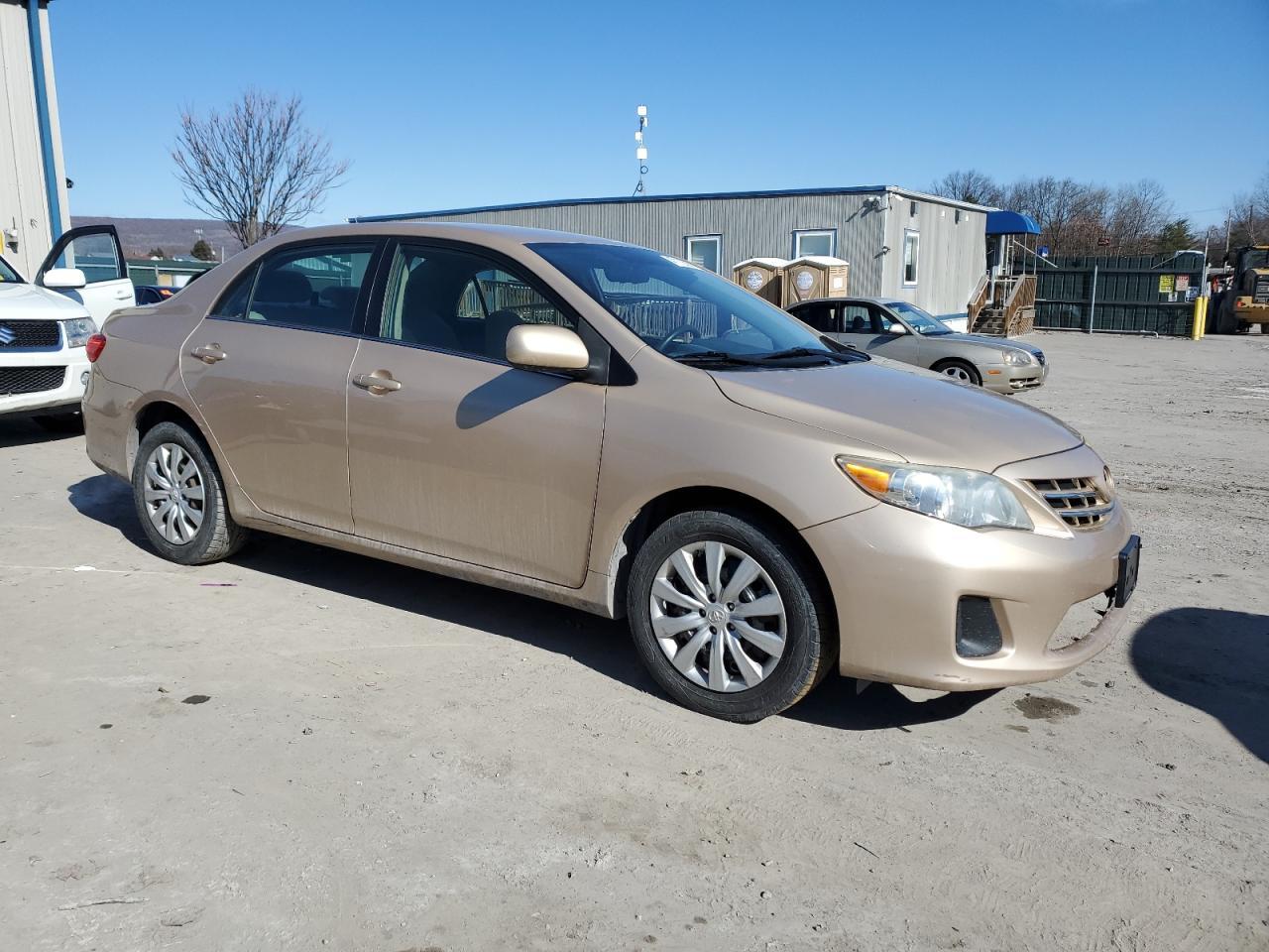 2013 TOYOTA COROLLA BA - Фото 4