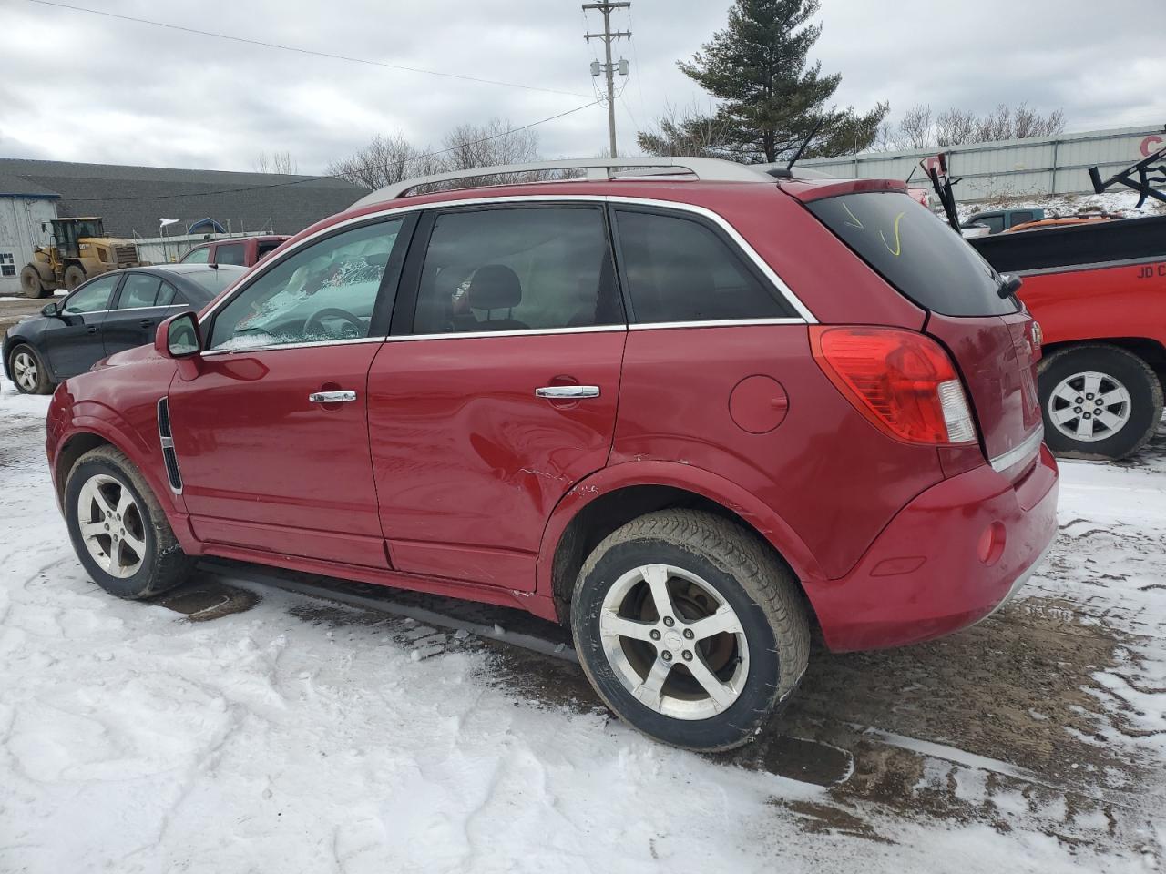 2013 CHEVROLET CAPTIVA LT - Image 2