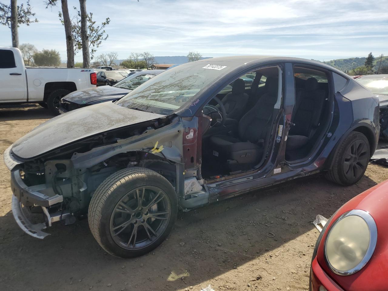 2024 TESLA MODEL Y