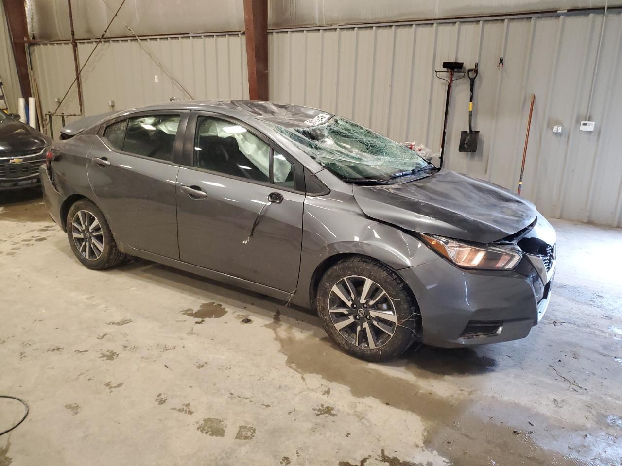 2021 NISSAN VERSA SV - Image 4