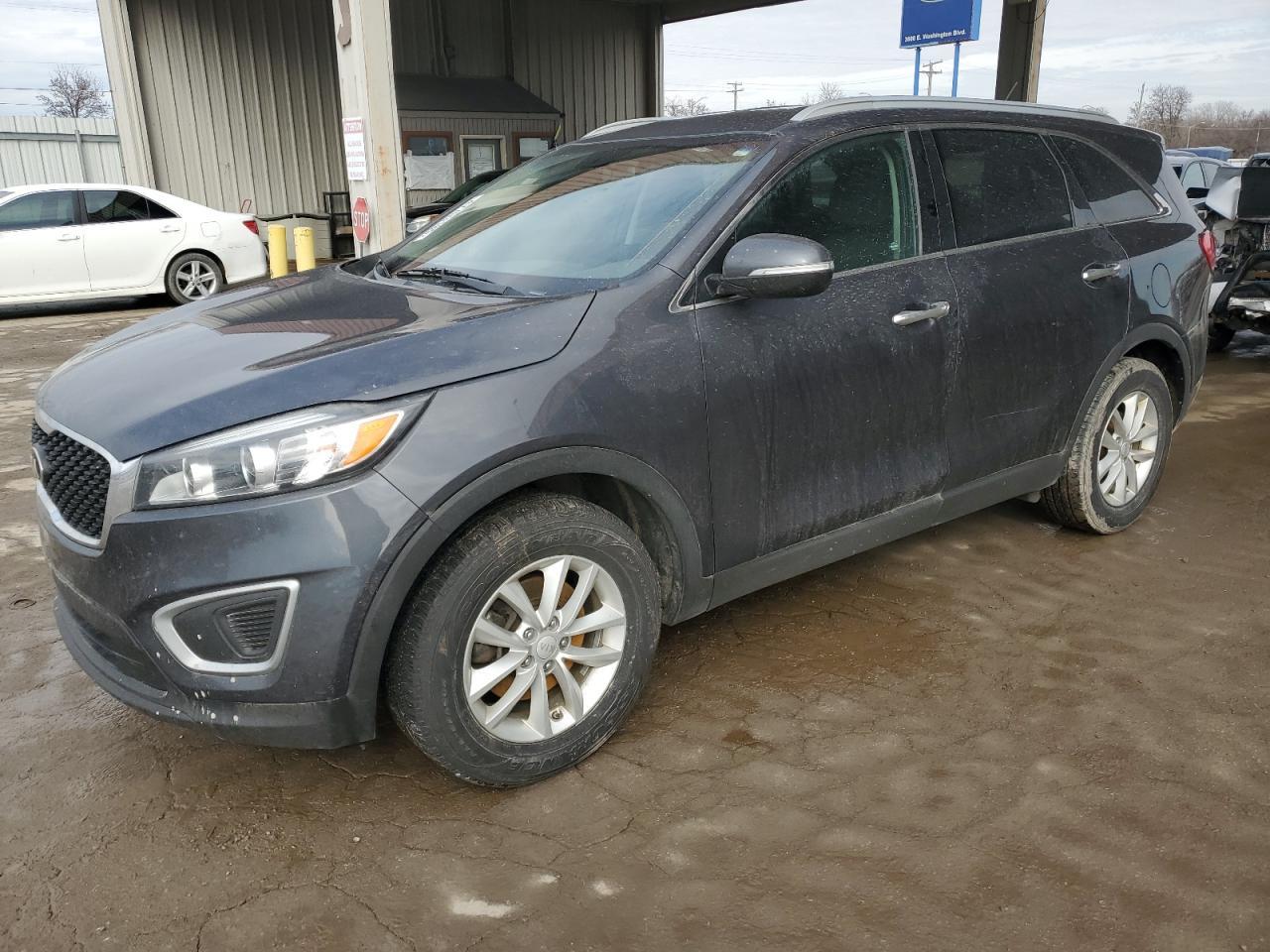2017 KIA SORENTO LX