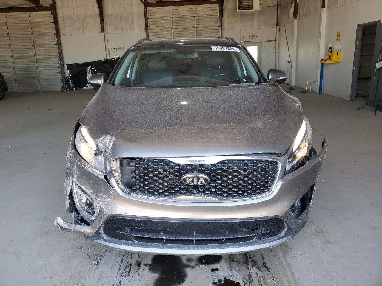 2016 KIA SORENTO EX - Image 5