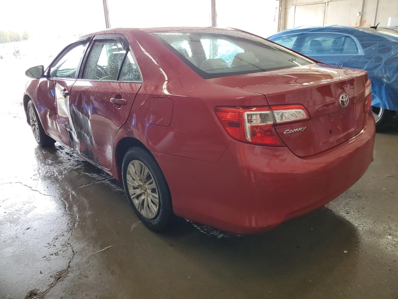 2012 TOYOTA CAMRY BASE - Фото 2