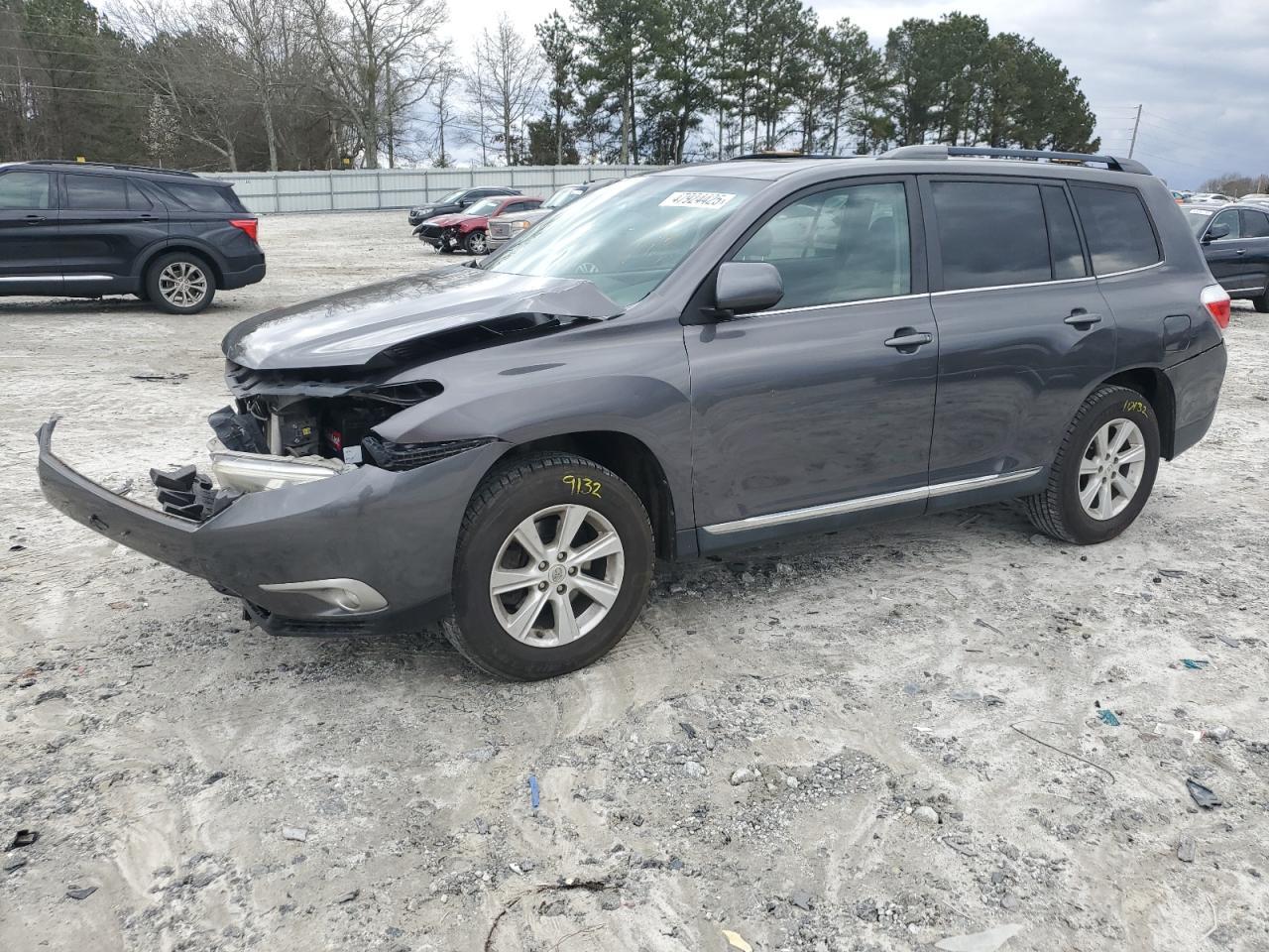 2011 TOYOTA HIGHLANDER