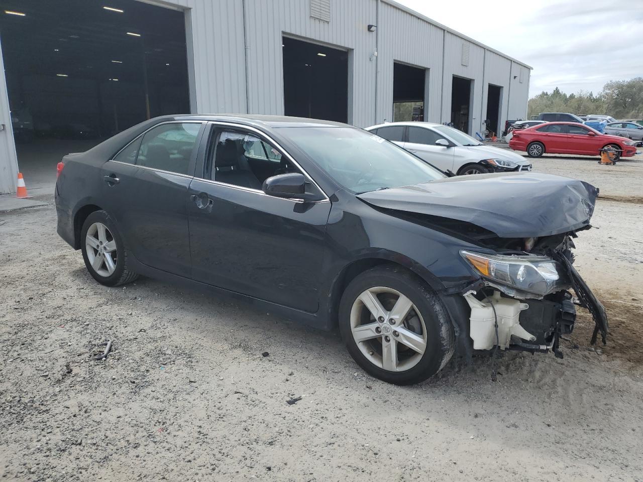 2012 TOYOTA CAMRY BASE - Фото 4