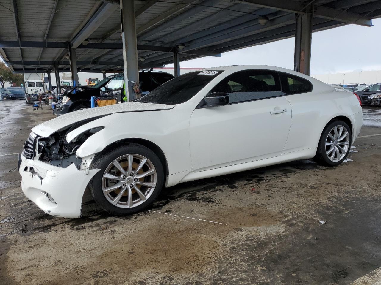 2012 INFINITI G37 BASE