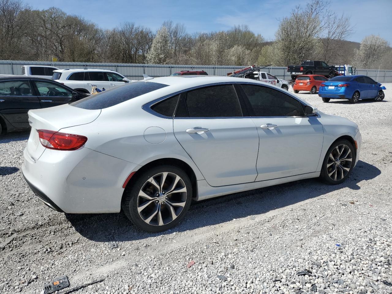 2015 CHRYSLER 200 C - Фото 3