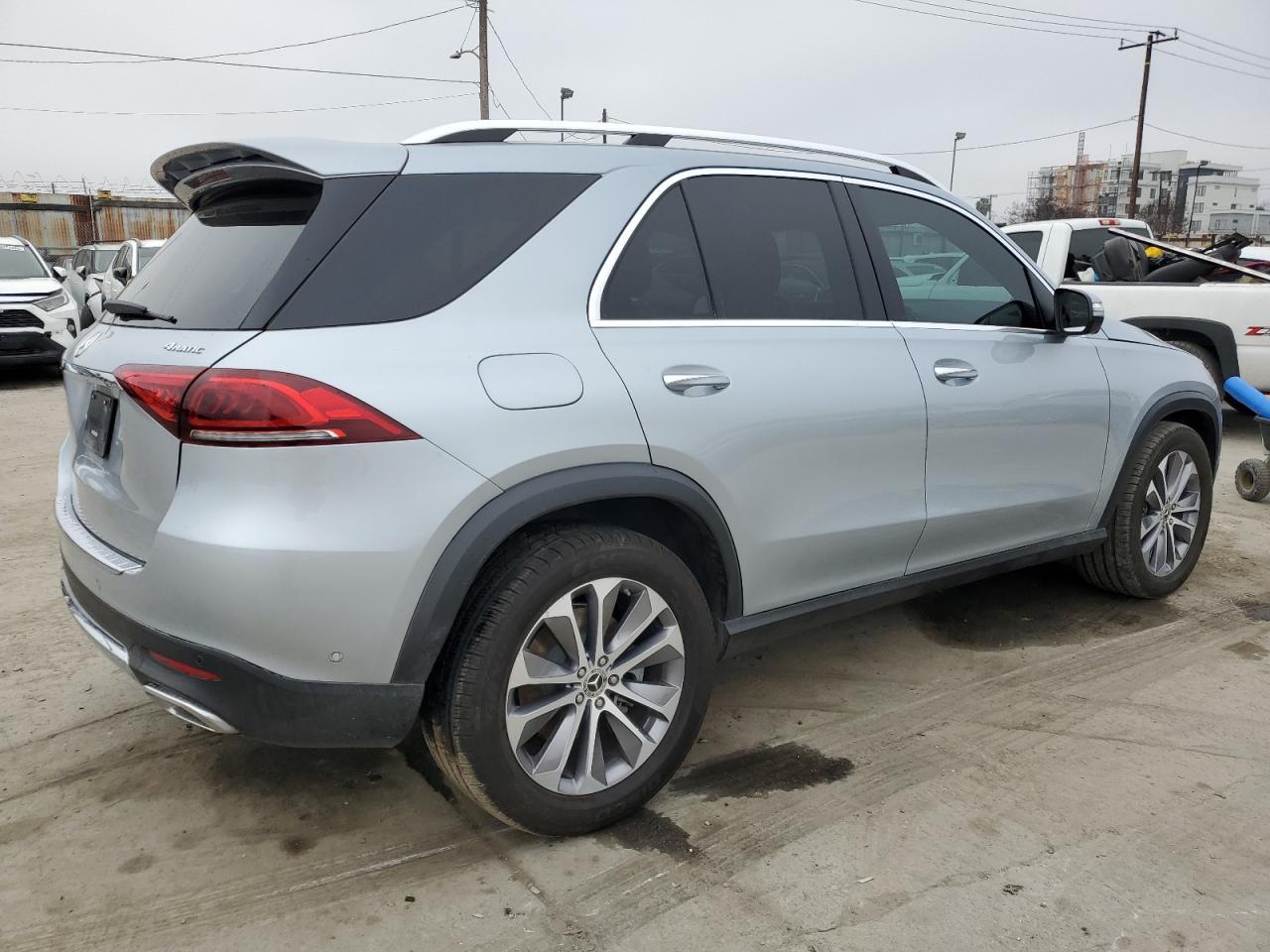 2023 MERCEDES-BENZ GLE 450 4M - Фото 3
