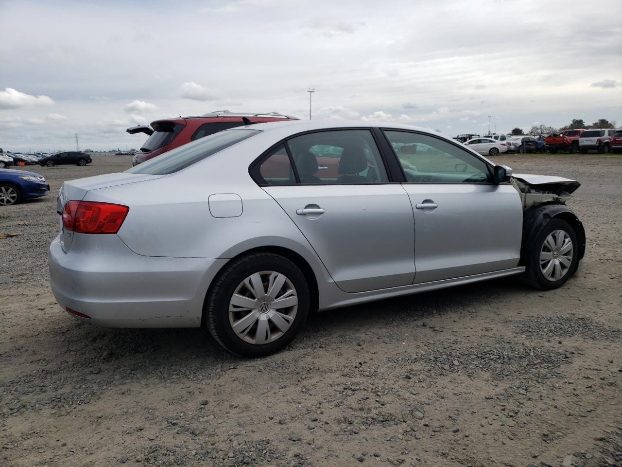 2014 VOLKSWAGEN JETTA SE - Image 3