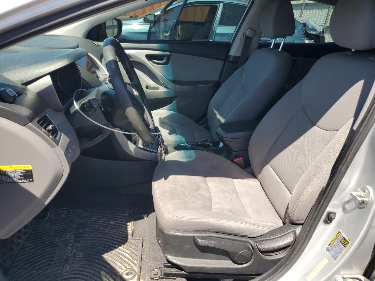 2013 HYUNDAI ELANTRA GL - Image 7
