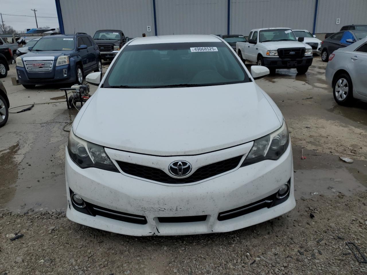 2013 TOYOTA CAMRY L - Фото 5