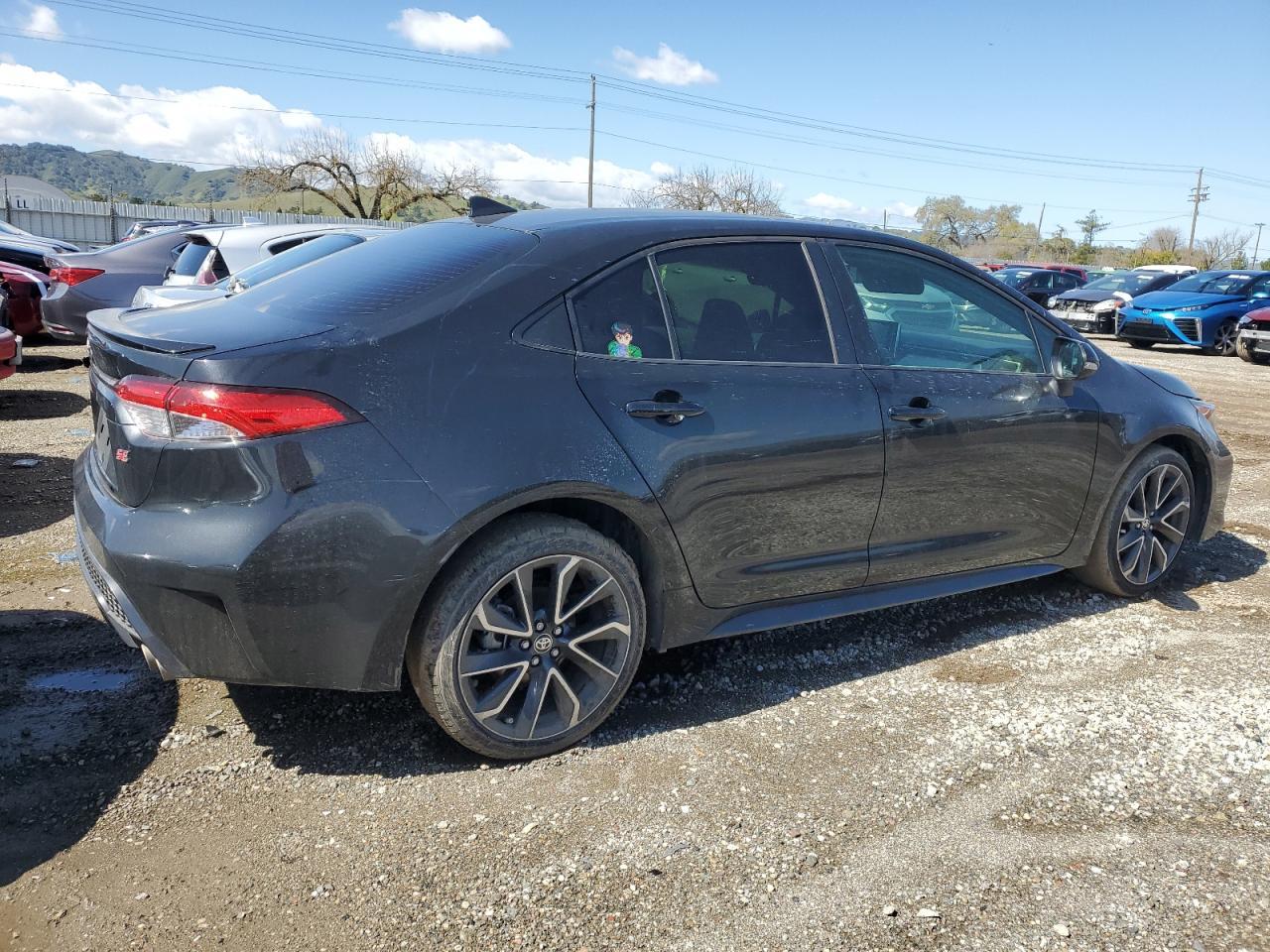 2020 TOYOTA COROLLA SE - Фото 3