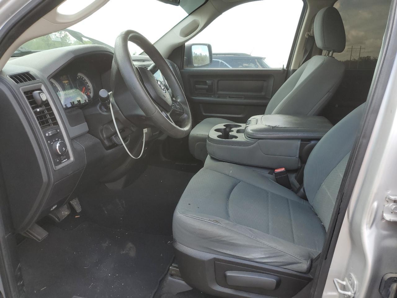 2014 RAM 1500 ST - Image 7