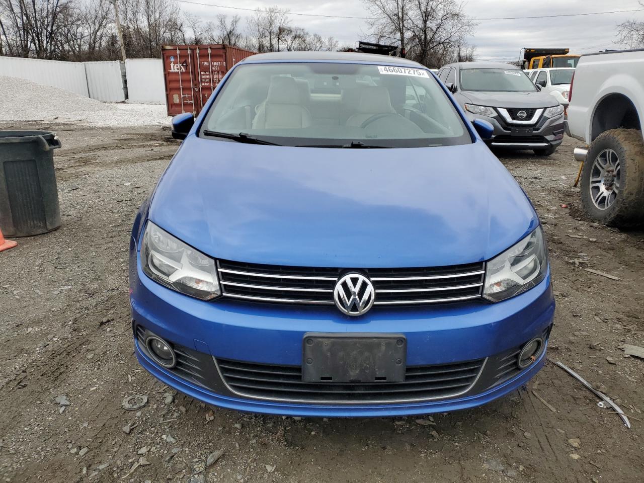 2012 VOLKSWAGEN EOS KOMFOR - Image 5