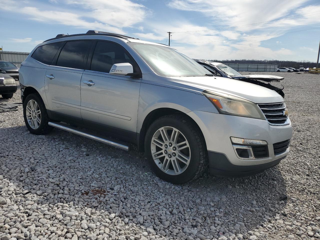 2015 CHEVROLET TRAVERSE L - Фото 4