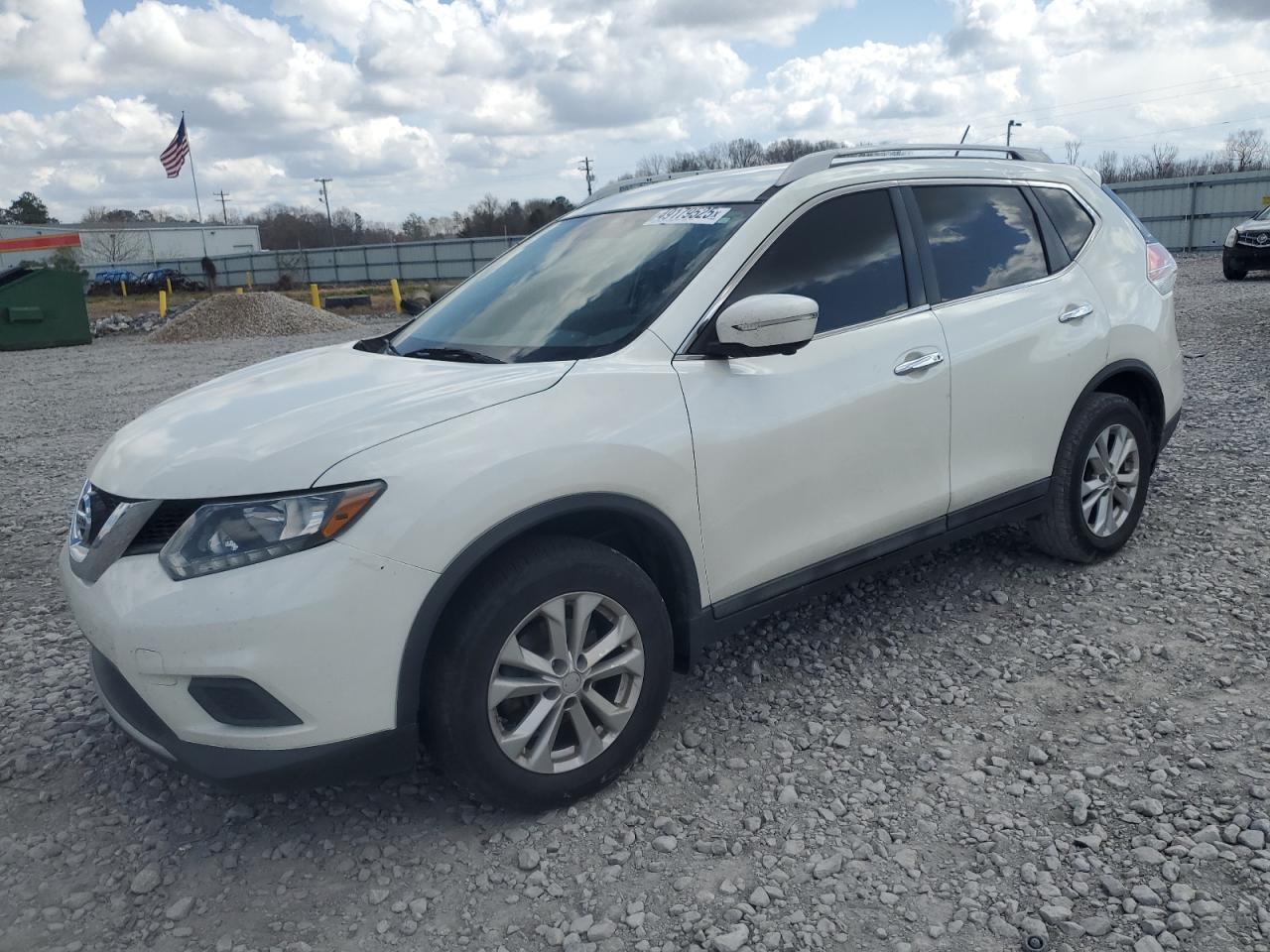 2015 NISSAN ROGUE S