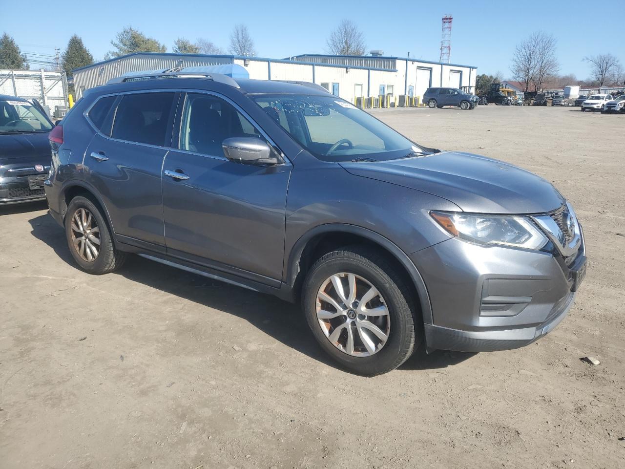2017 NISSAN ROGUE S - Фото 4