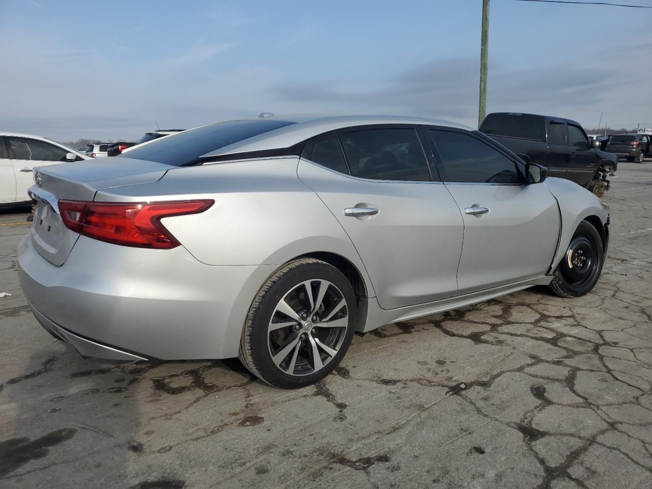 2016 NISSAN MAXIMA 3.5 - Фото 3