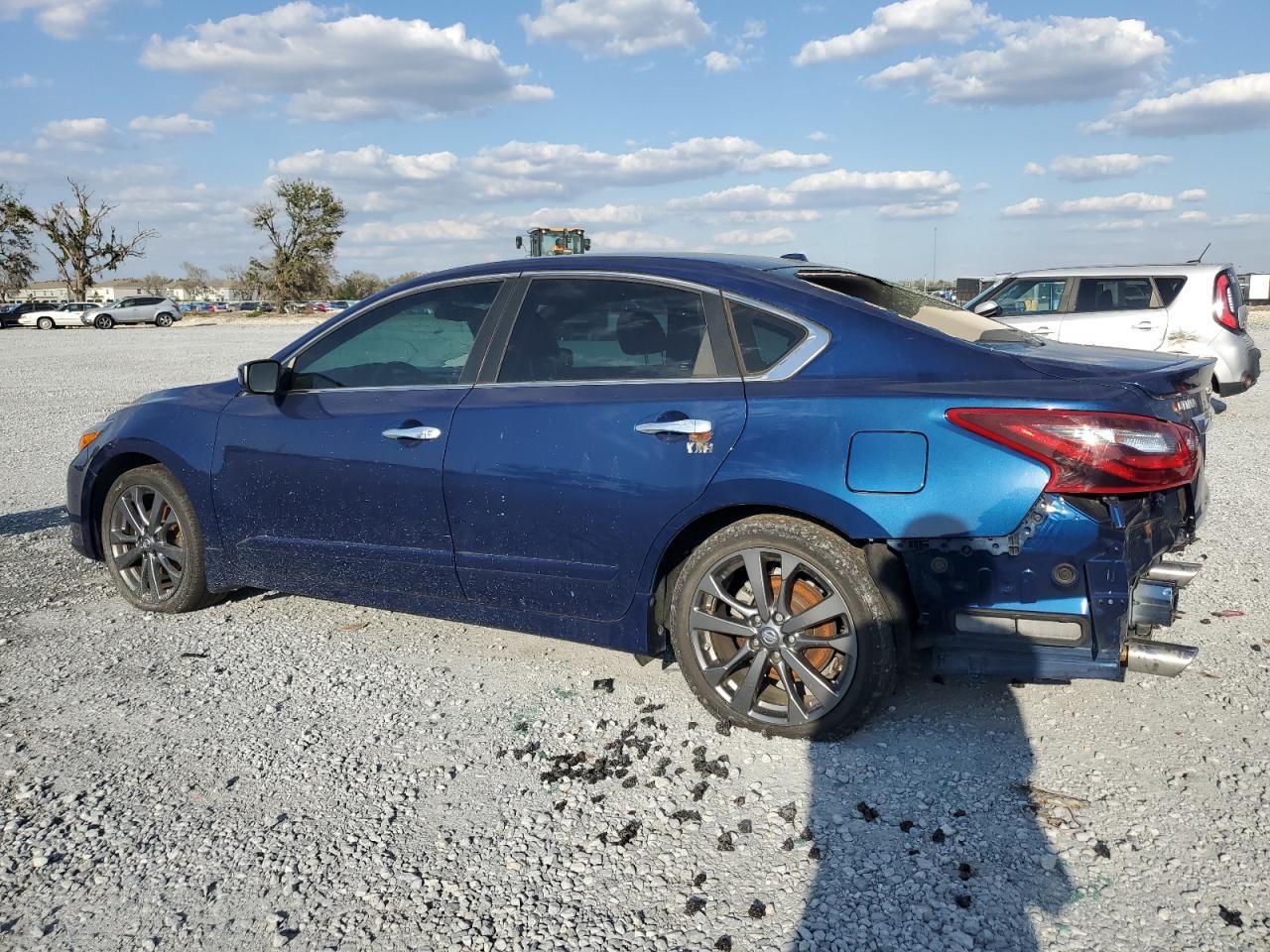 2018 NISSAN ALTIMA 2.5 - Image 2