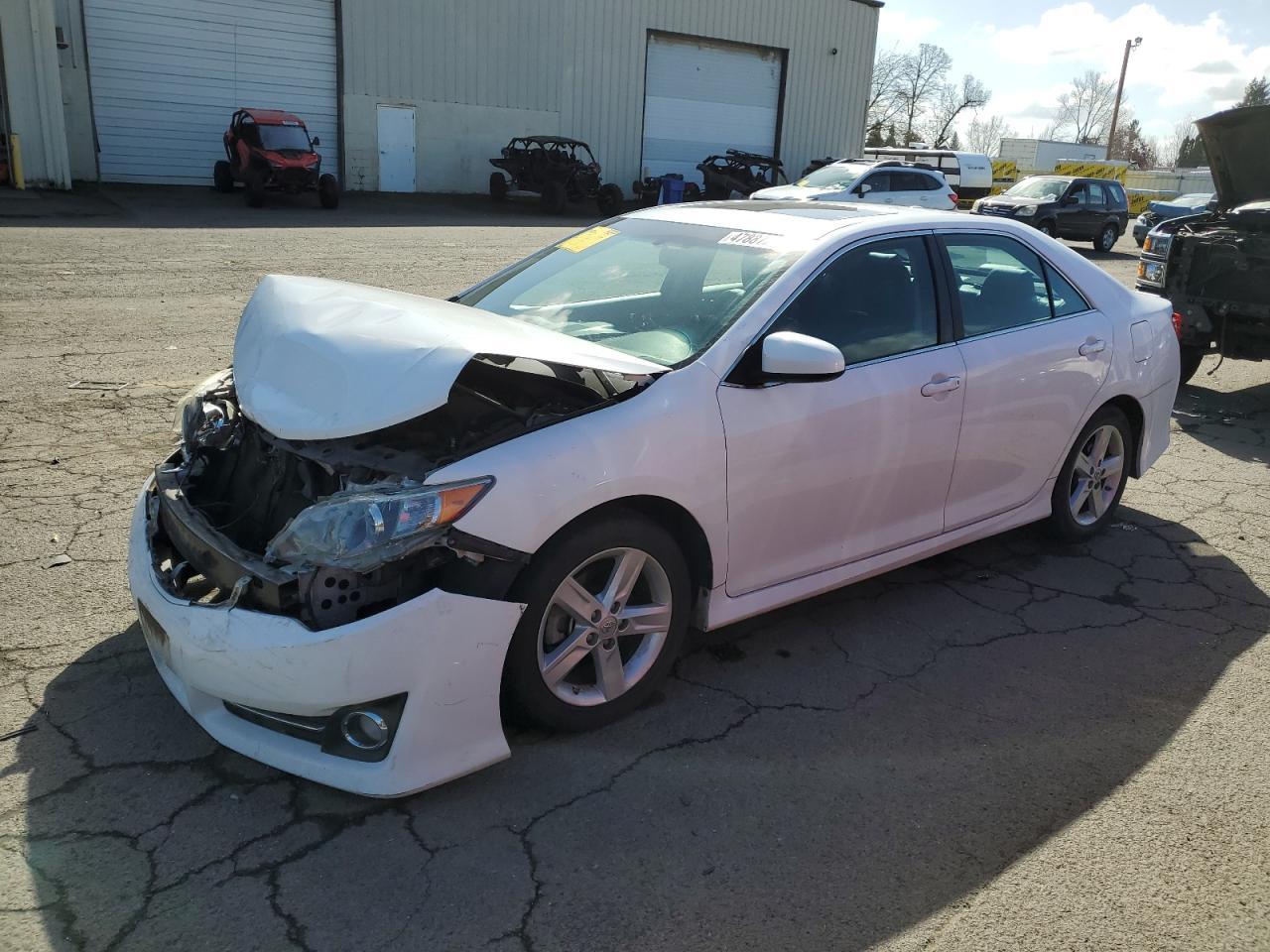 2014 TOYOTA CAMRY L