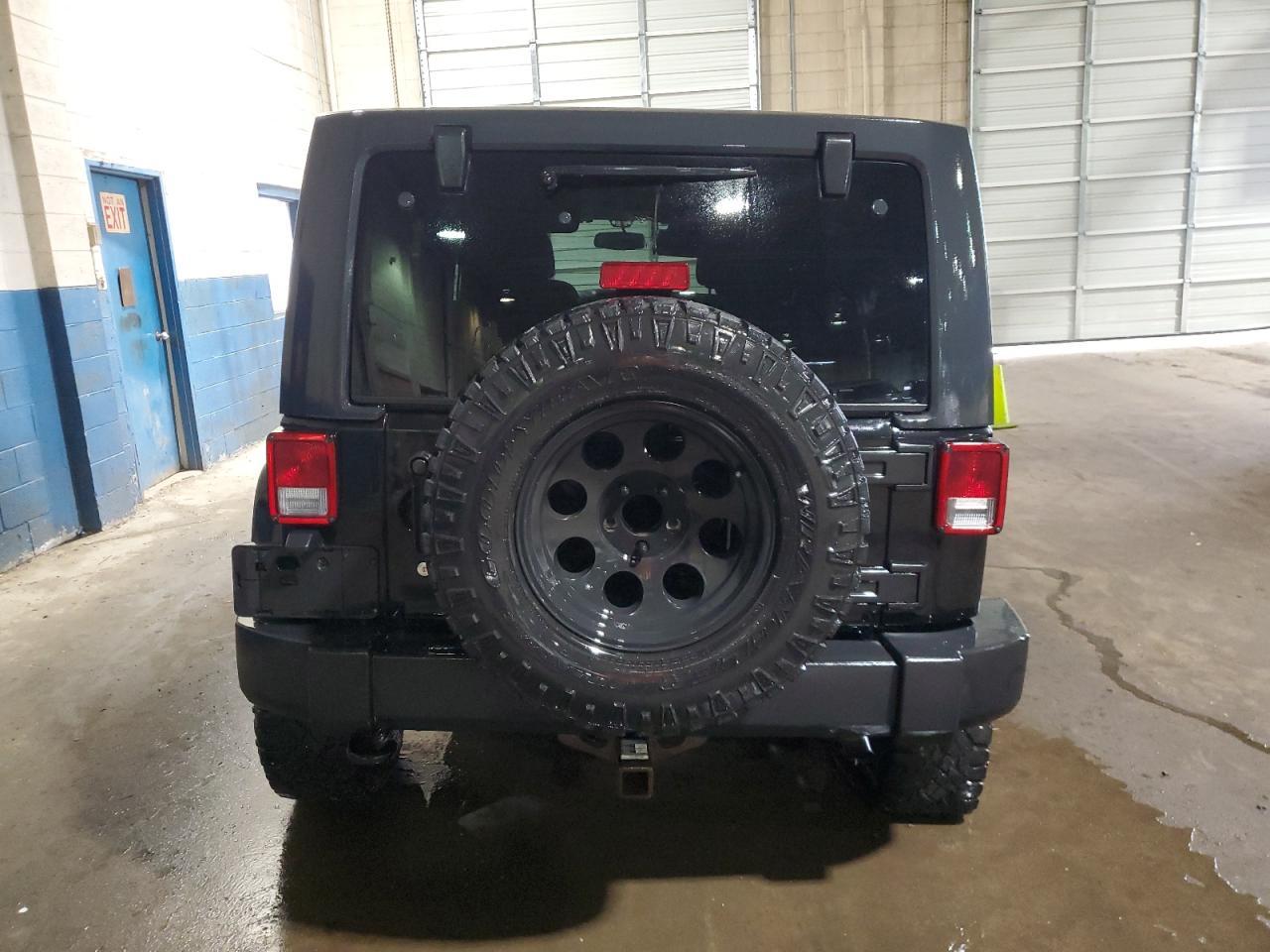 2015 JEEP WRANGLER U - Фото 6