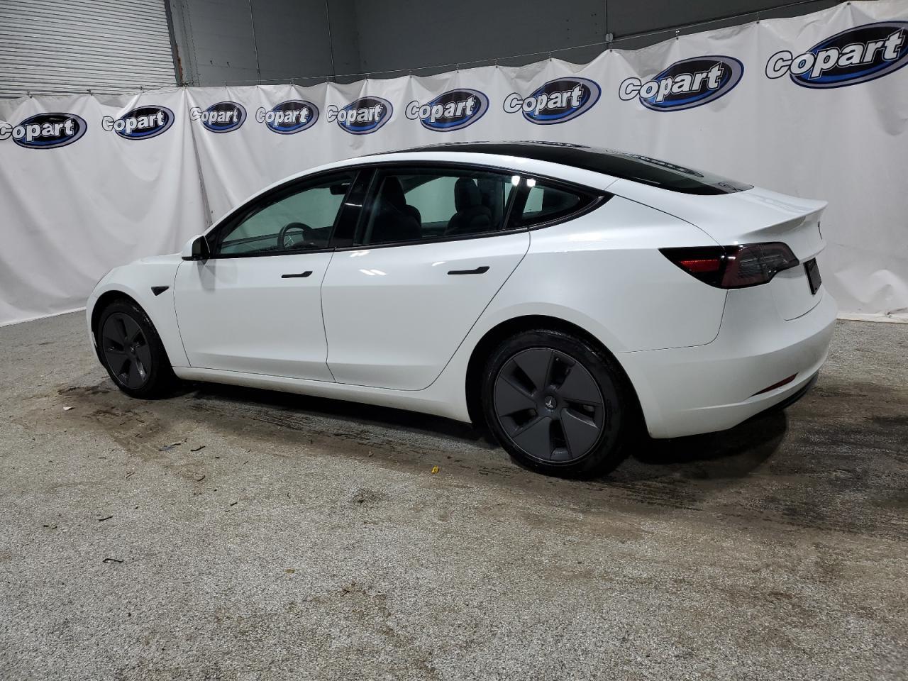 2023 TESLA MODEL 3 - Фото 2