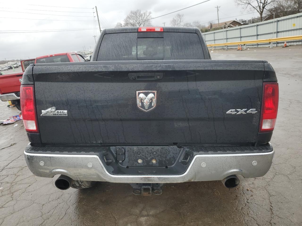2017 RAM 1500 SLT - Image 6