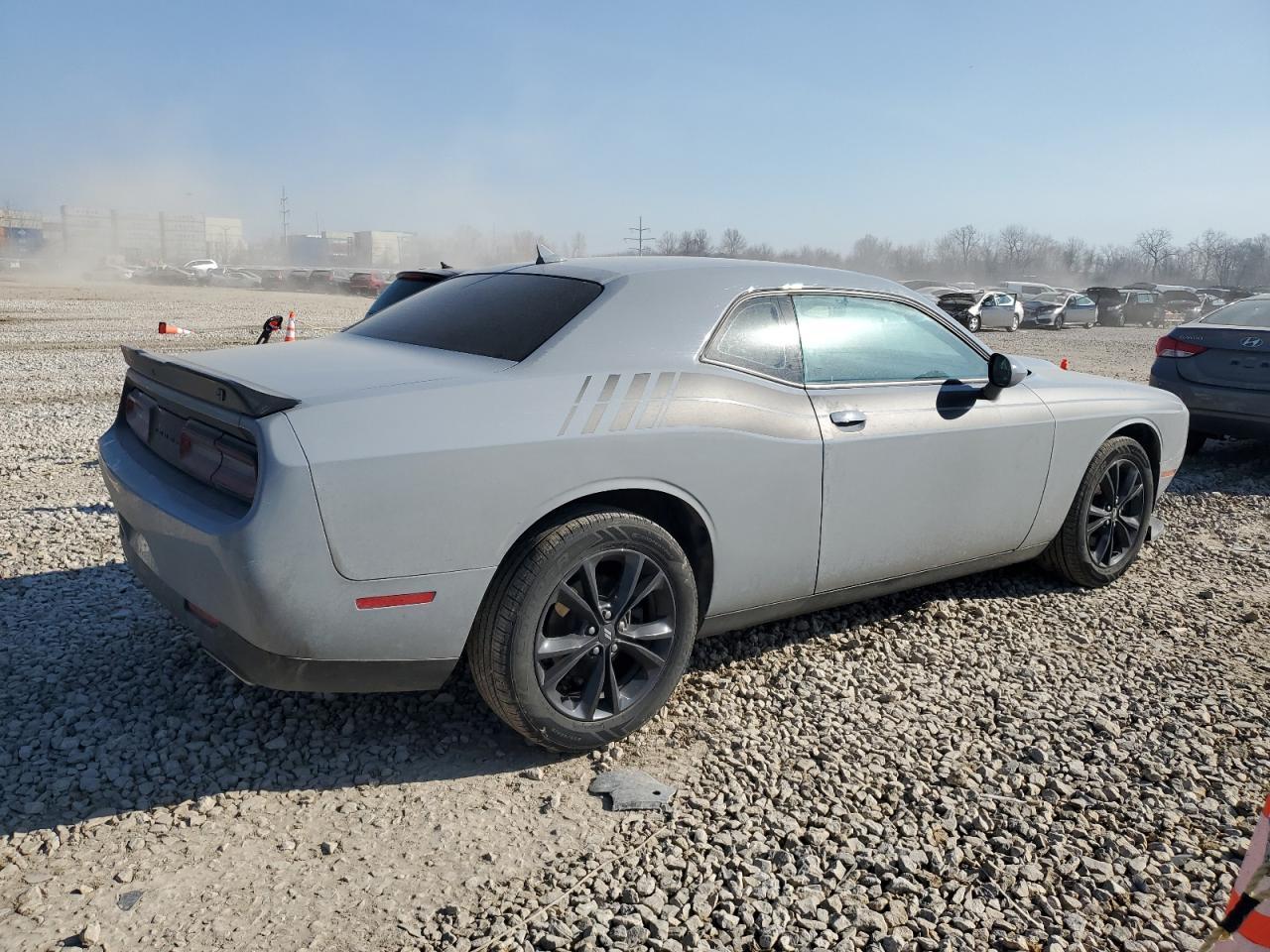 2020 DODGE CHALLENGER - Фото 3
