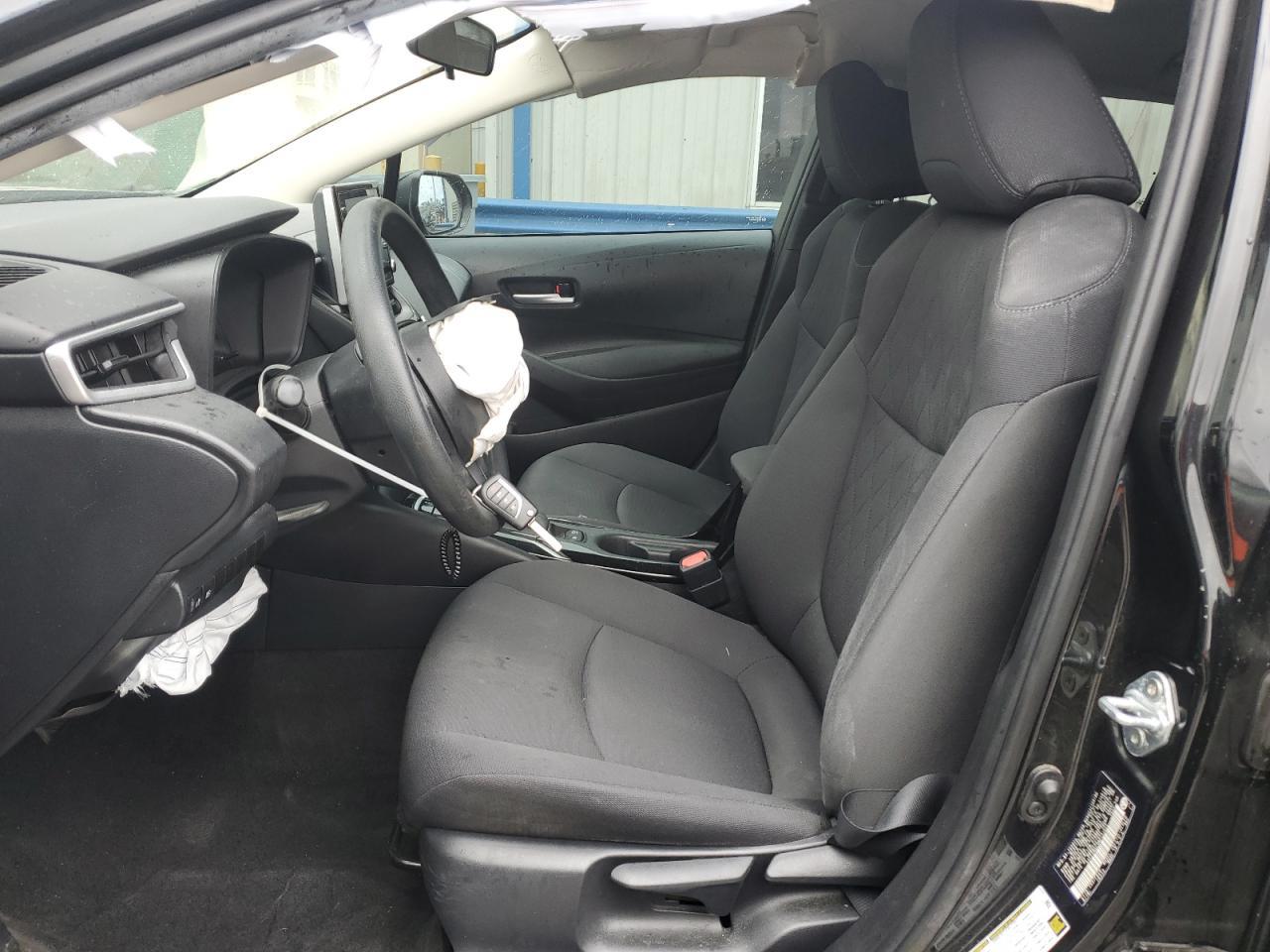 2021 TOYOTA COROLLA LE - Image 7