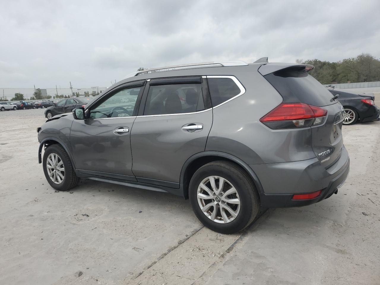 2017 NISSAN ROGUE S - Image 2
