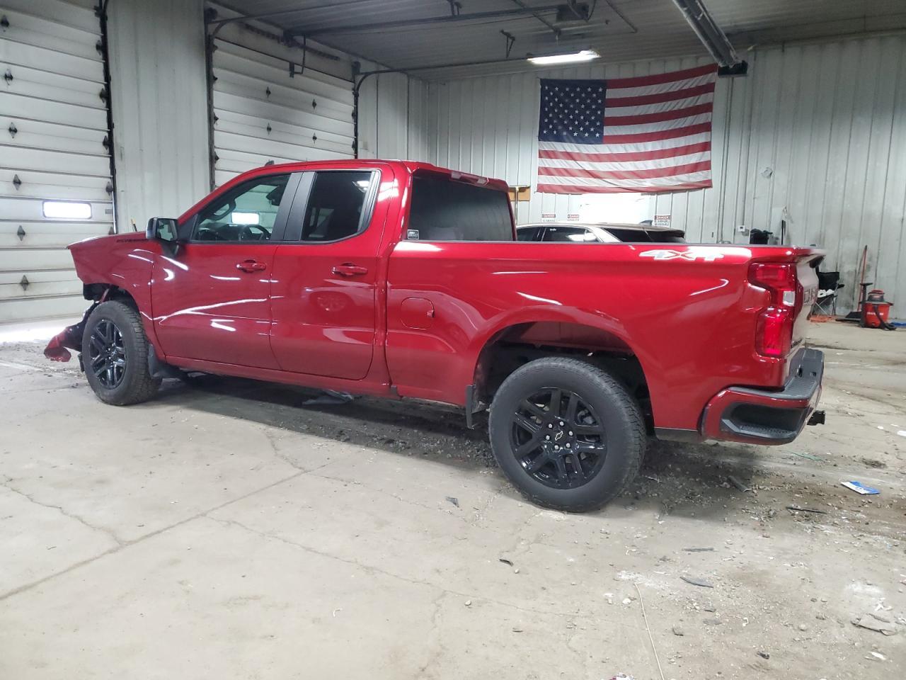 2024 CHEVROLET SILVERADO - Image 2