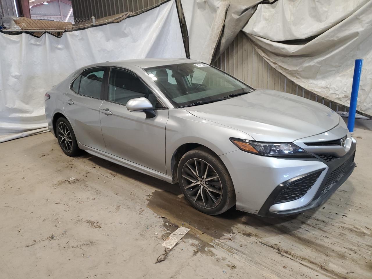 2021 TOYOTA CAMRY SE - Image 4