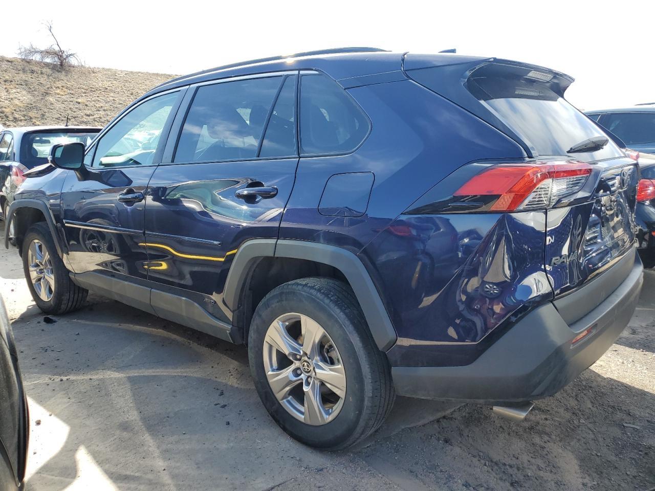 2022 TOYOTA RAV4 XLE - Image 2