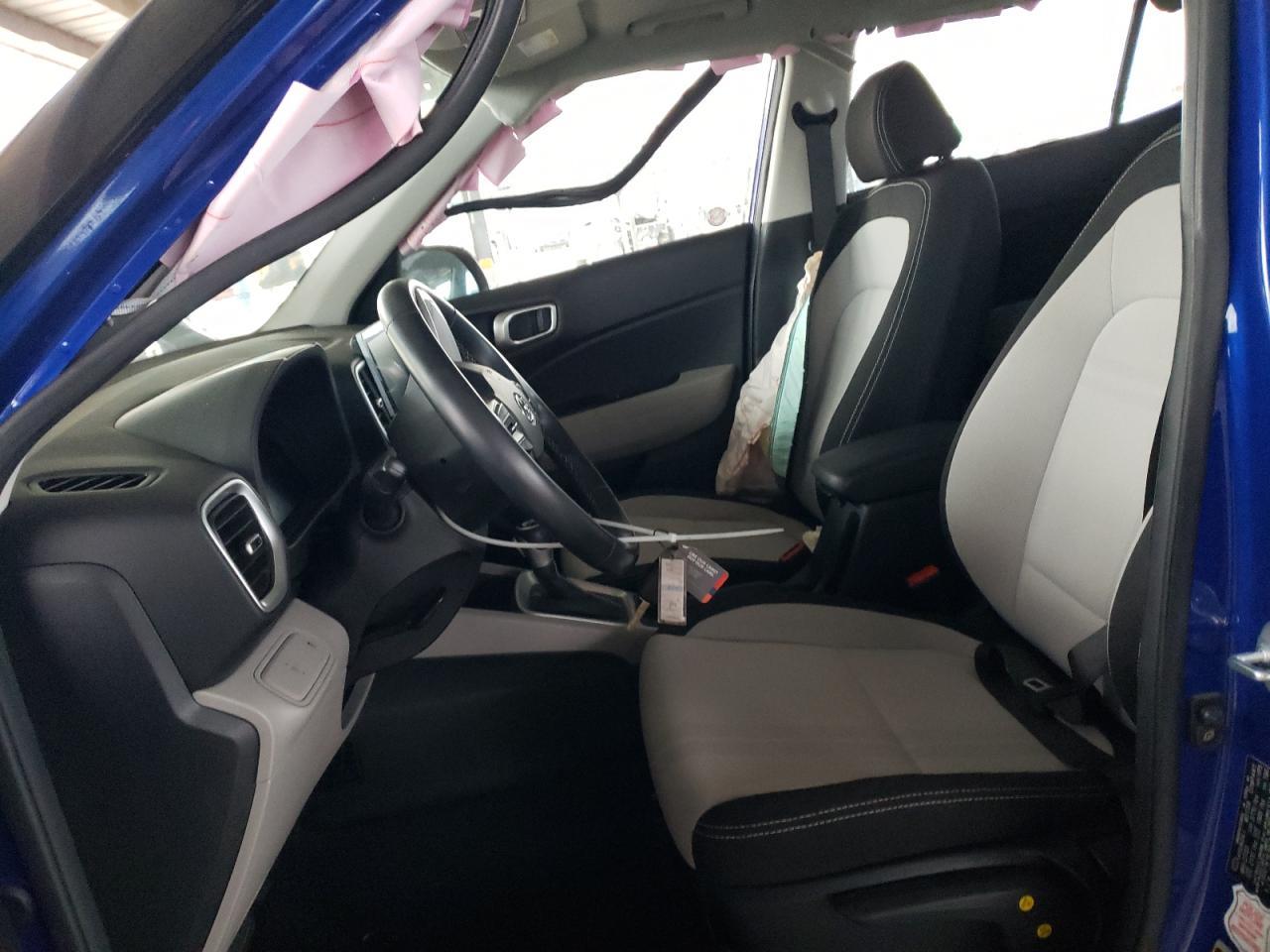 2023 HYUNDAI VENUE SEL - Image 7