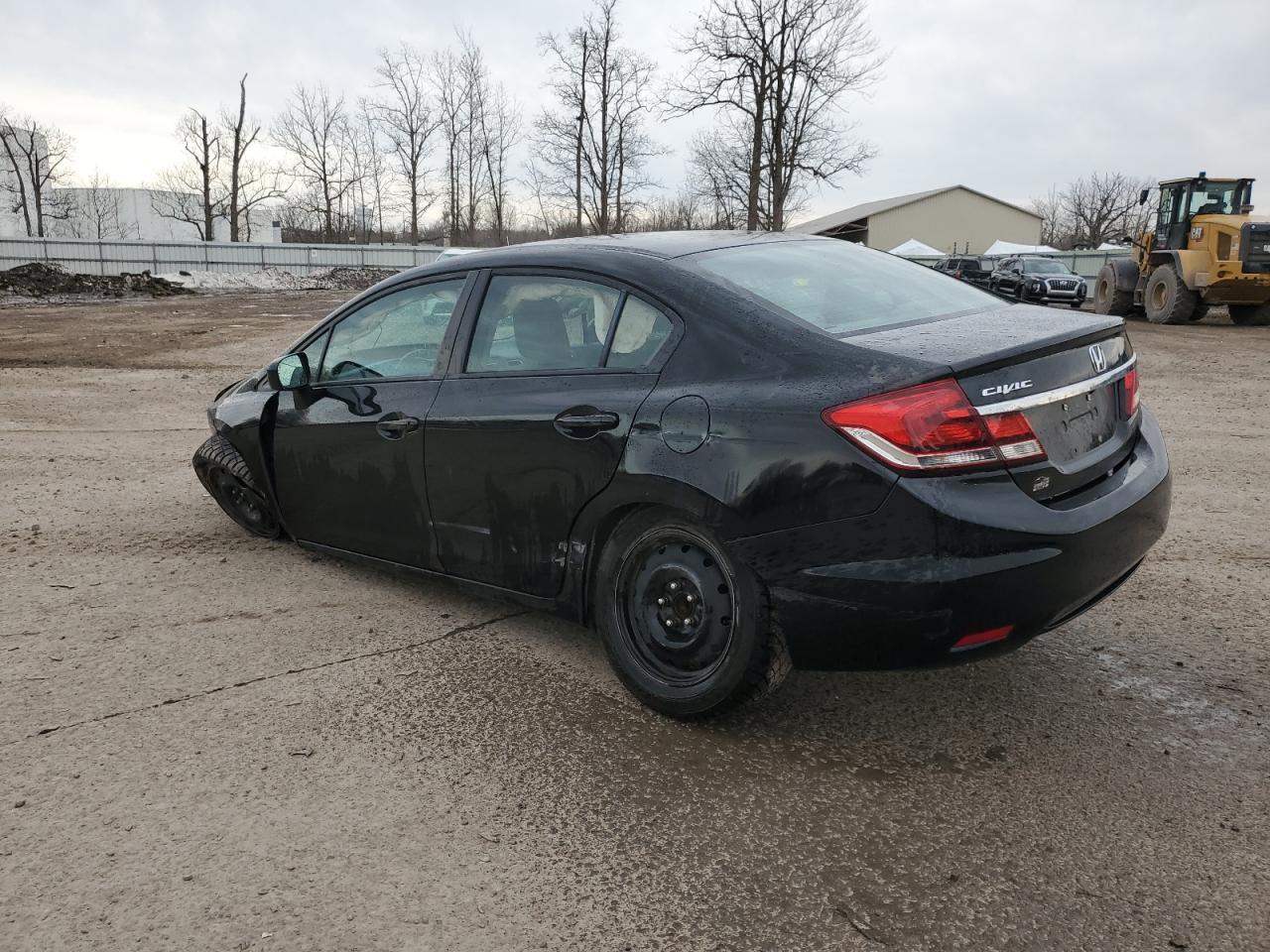 2015 HONDA CIVIC LX - Фото 2