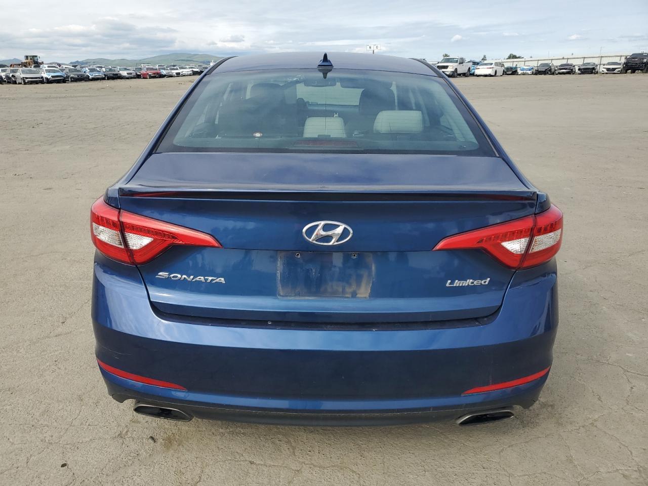 2017 HYUNDAI SONATA SPO - Image 6