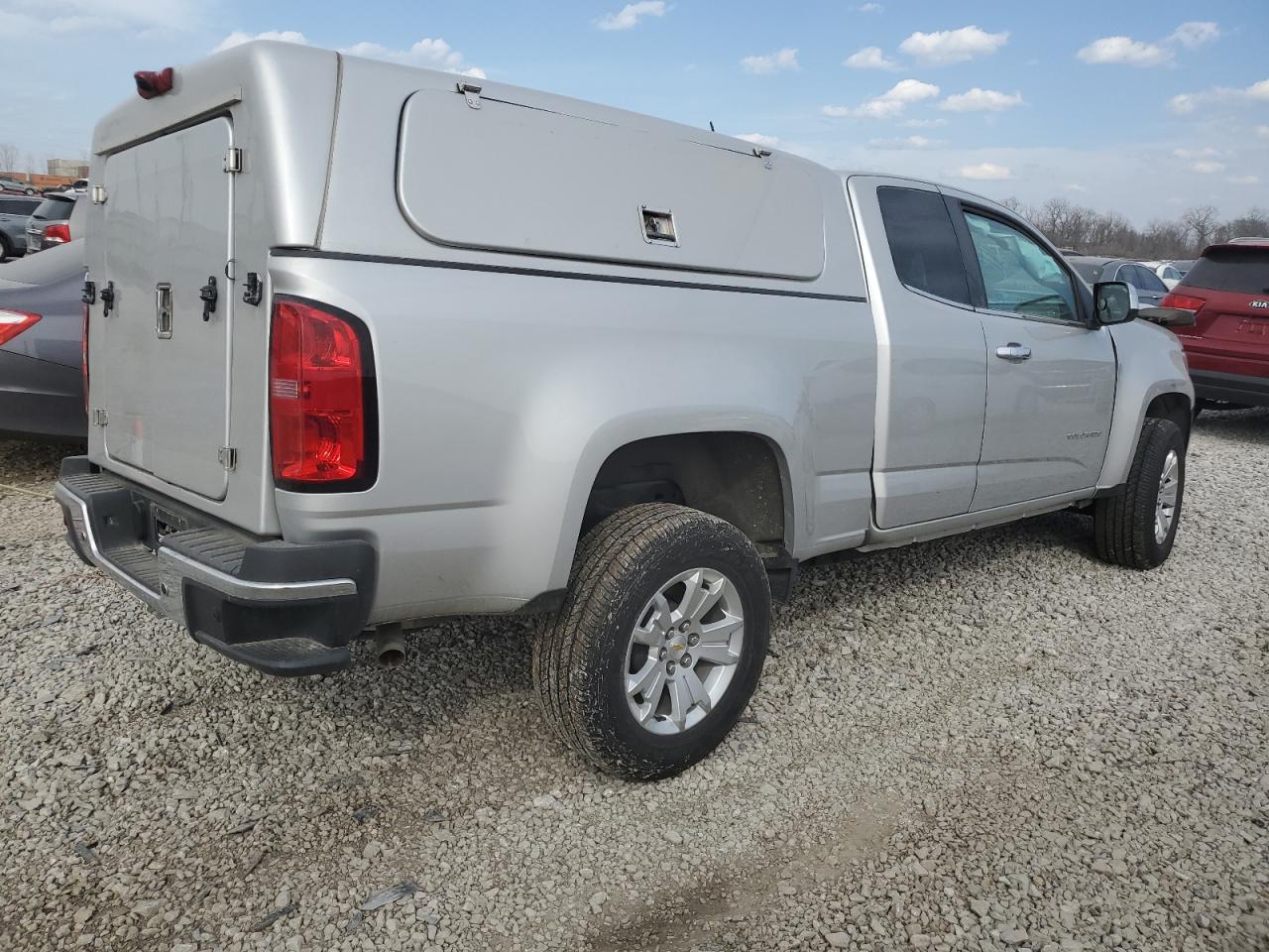 2022 CHEVROLET COLORADO L - Image 3