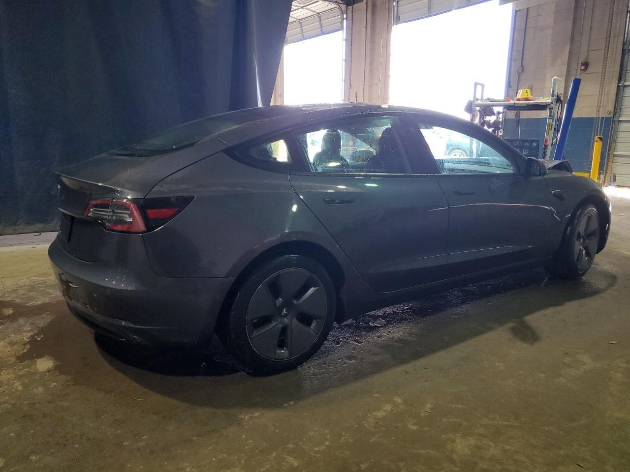 2022 TESLA MODEL 3 - Image 3