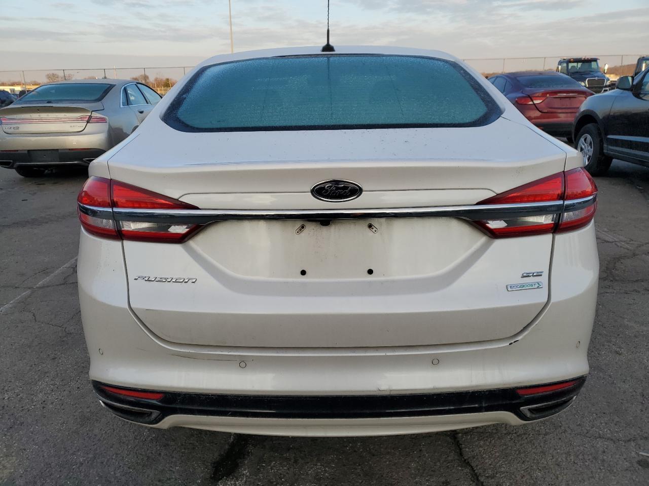2017 FORD FUSION SE - Фото 6