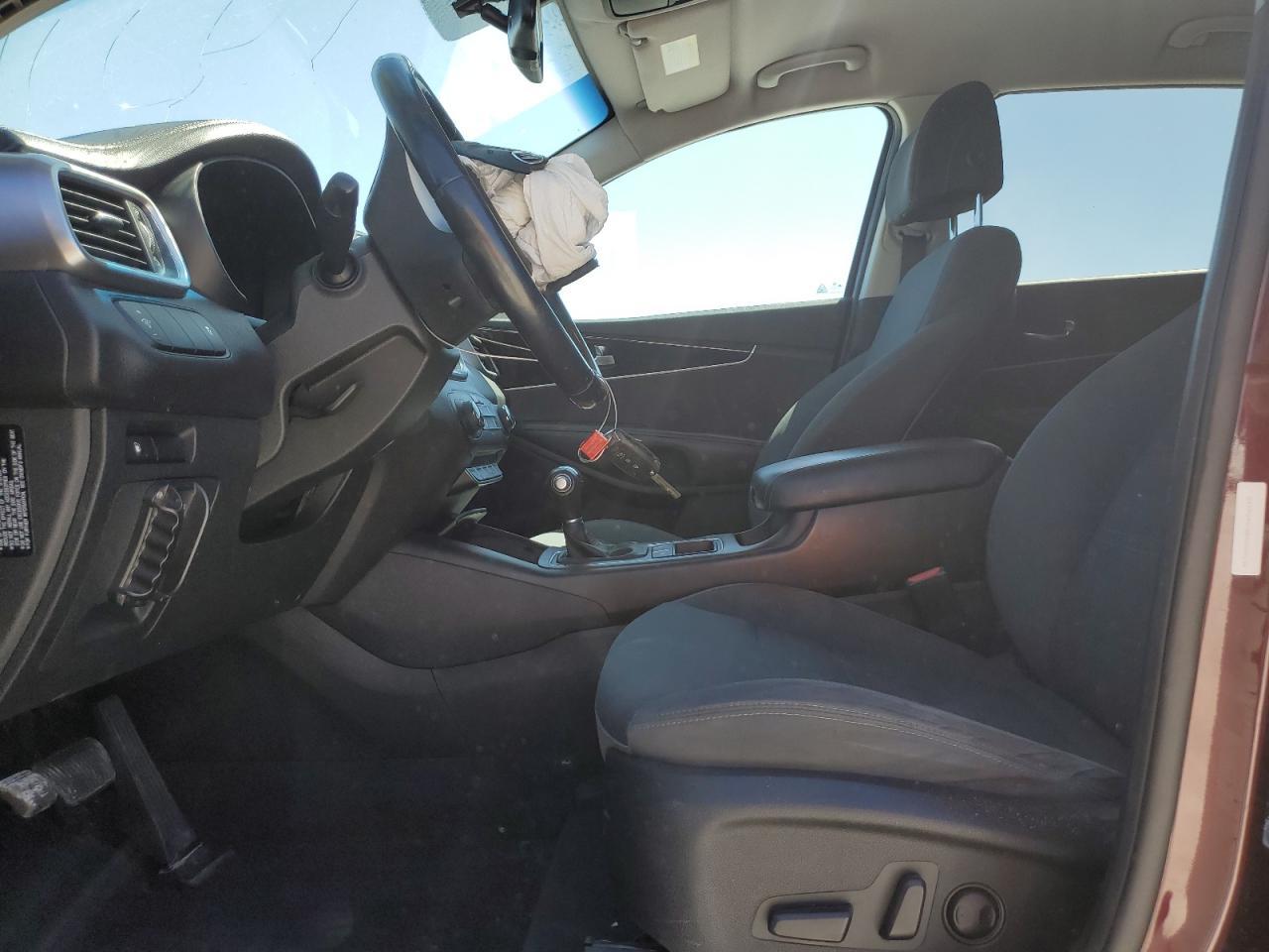 2017 KIA SORENTO LX - Фото 7