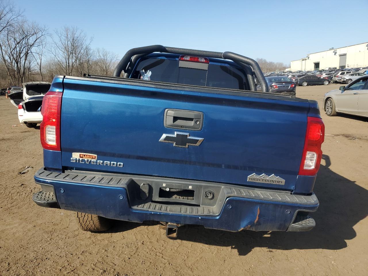 2017 CHEVROLET SILVERADO - Фото 6