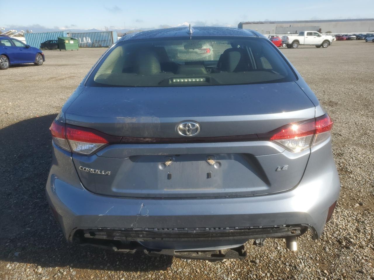 2022 TOYOTA COROLLA LE - Фото 6