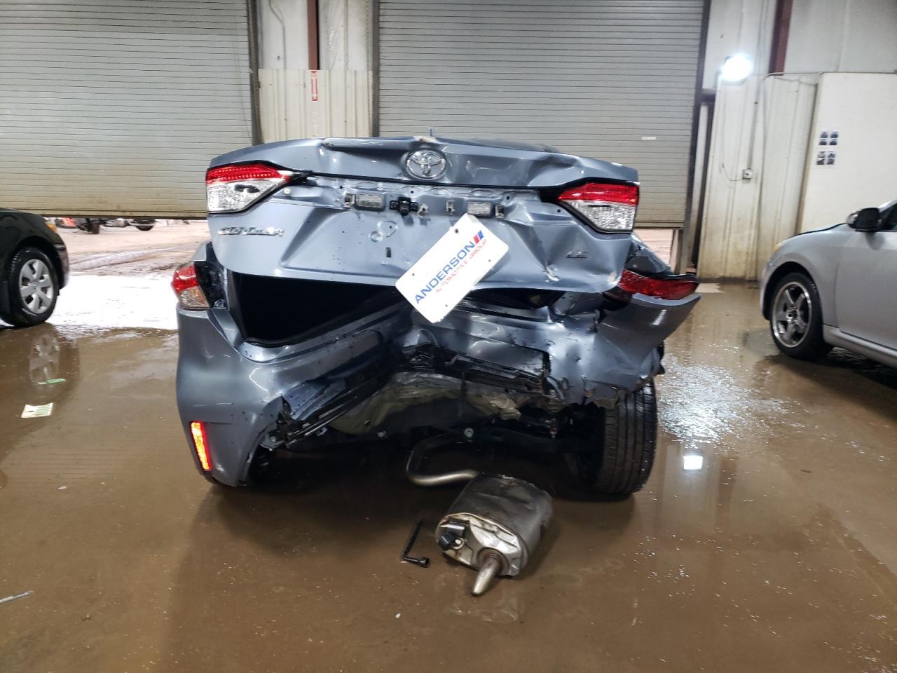 2020 TOYOTA COROLLA LE - Фото 6