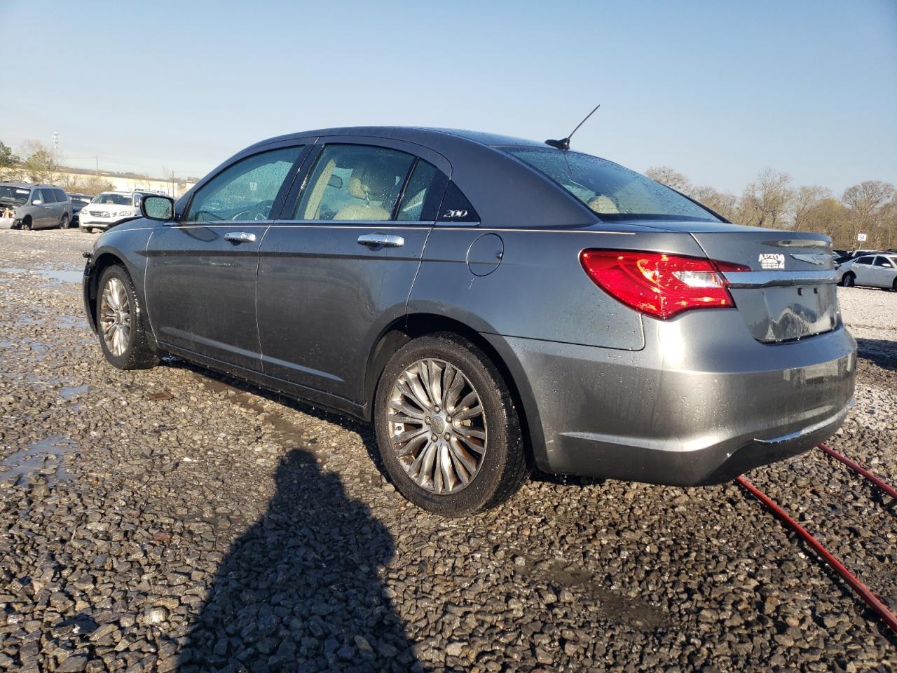 2012 CHRYSLER 200 LIMITE - Image 2